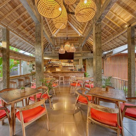 ปรัดจา ซลุมบัง วิลลา Hotel Sakti ภายนอก รูปภาพ