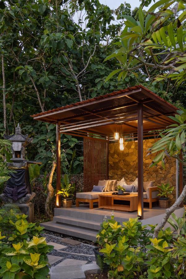 ปรัดจา ซลุมบัง วิลลา Hotel Sakti ภายนอก รูปภาพ